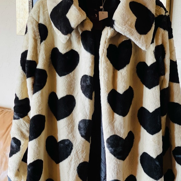 Marseille Pari Black Hearts Lux Driving Midi Coat In Honey, Spring Light - Picture 13 of 16